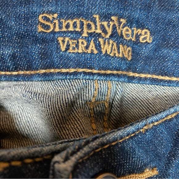Simply Vera Vera Wang Womens Straight Cropped Jeans Size 6 Blue Dark Wash - Picture 8 of 12